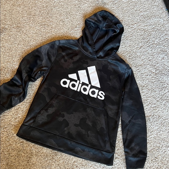Adidas Boys Black Sweatshirt Size Medium - Picture 1 of 5